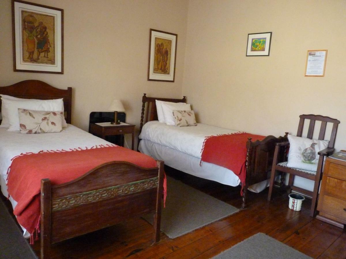 Walkerbouts Inn Rhodes ภายนอก รูปภาพ