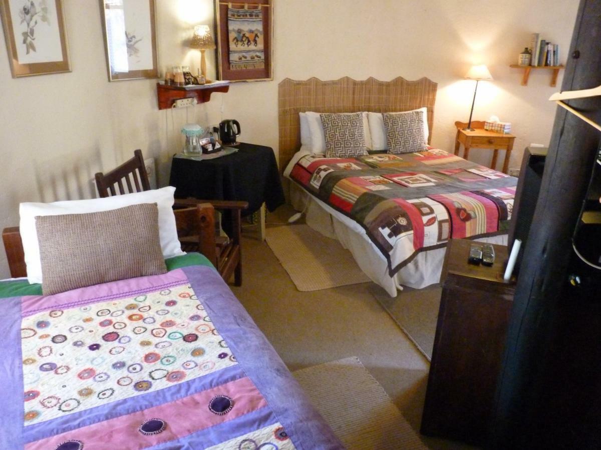 Walkerbouts Inn Rhodes ภายนอก รูปภาพ